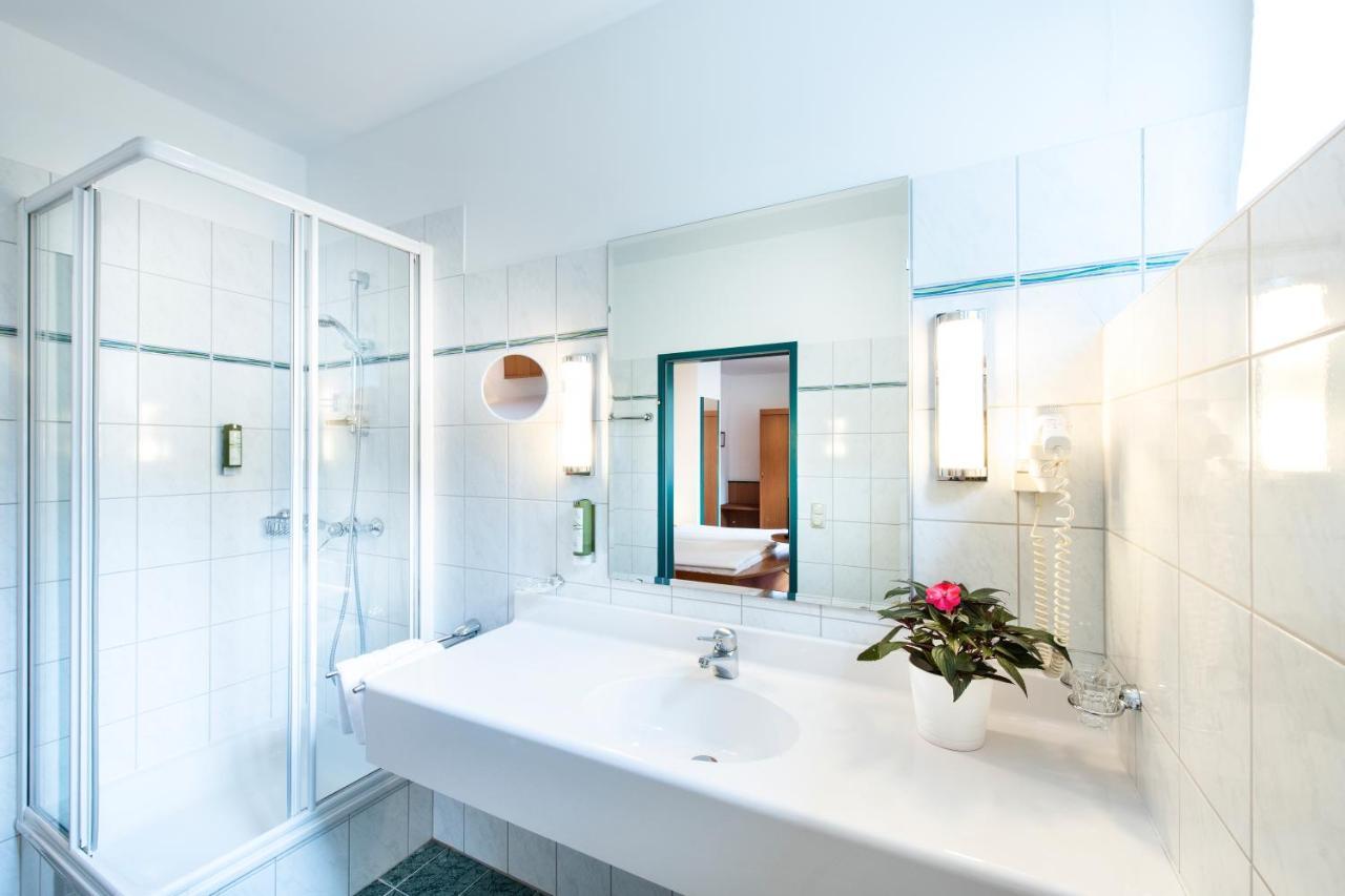 Parkhotel Zur Klause Bad Hall Εξωτερικό φωτογραφία