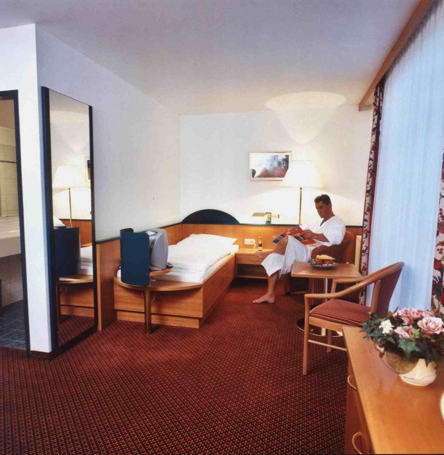 Parkhotel Zur Klause Bad Hall Εξωτερικό φωτογραφία